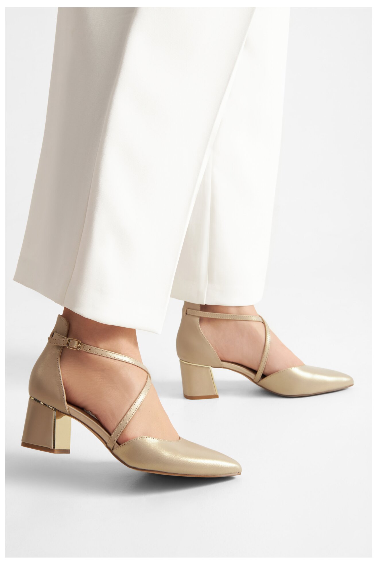 Czółenka Lasocki WYL3022-14Z Złoty