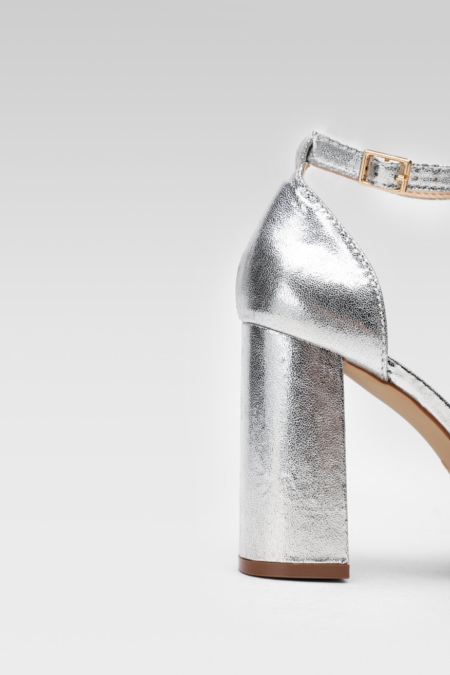 
                Jenny Fairy - Sandały srebrne - 5904862407616