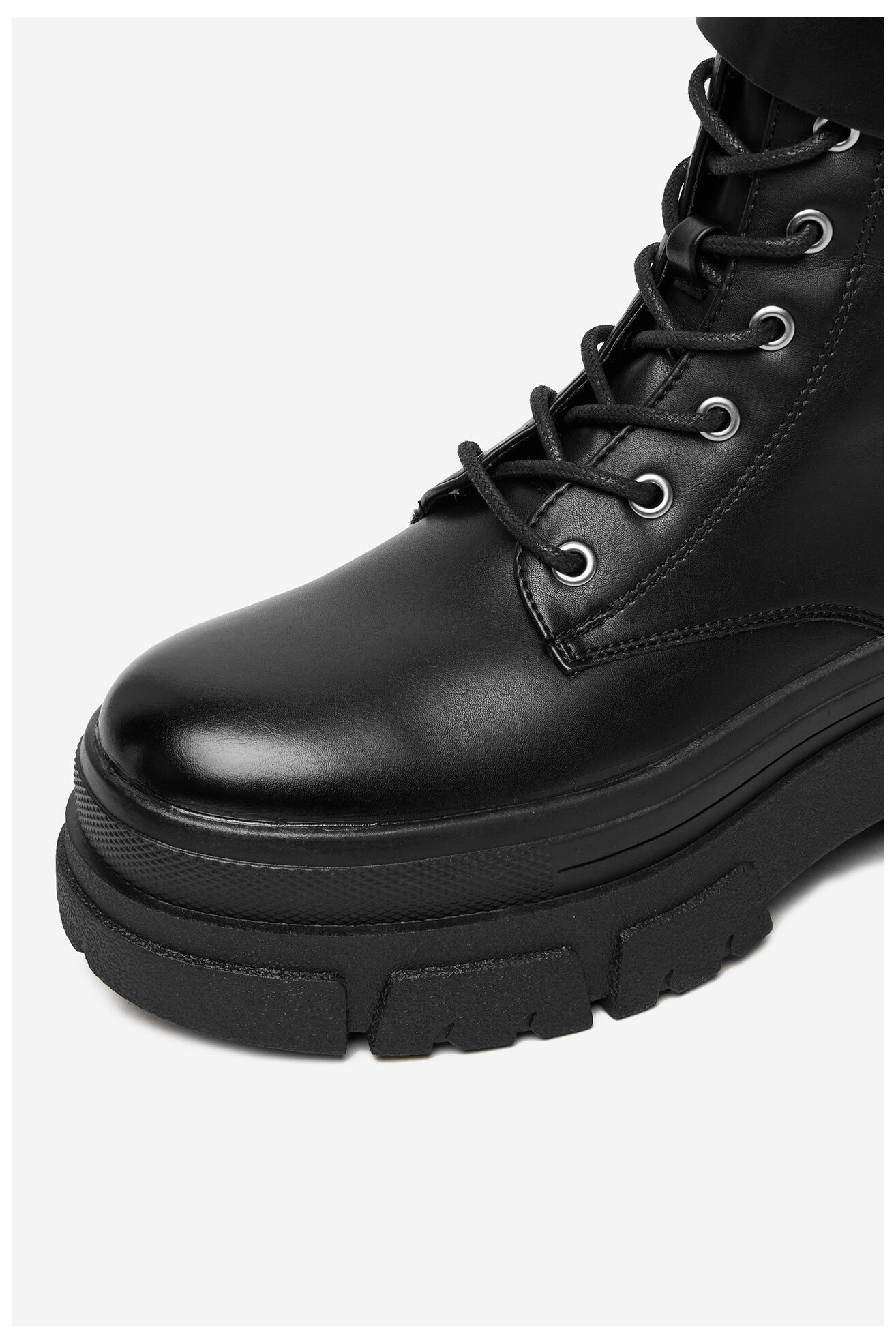 Bocanci DeeZee 60165-6 NEGRU