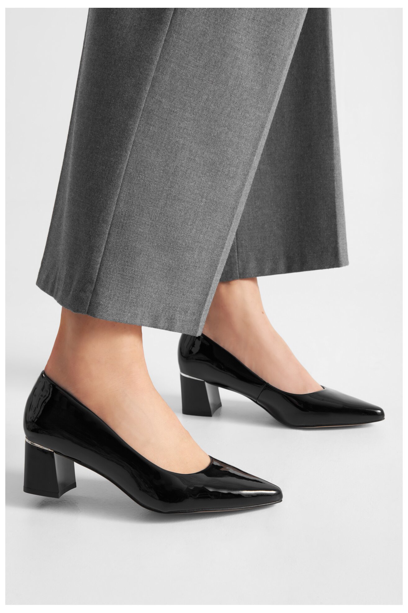 Pantofi cu toc Lasocki WYL3296-1Z NEGRU