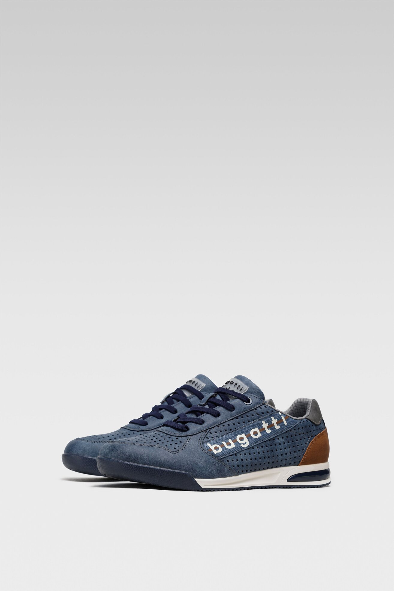 Sneakers Bugatti 321-A3801-5000-4000 Granatowy