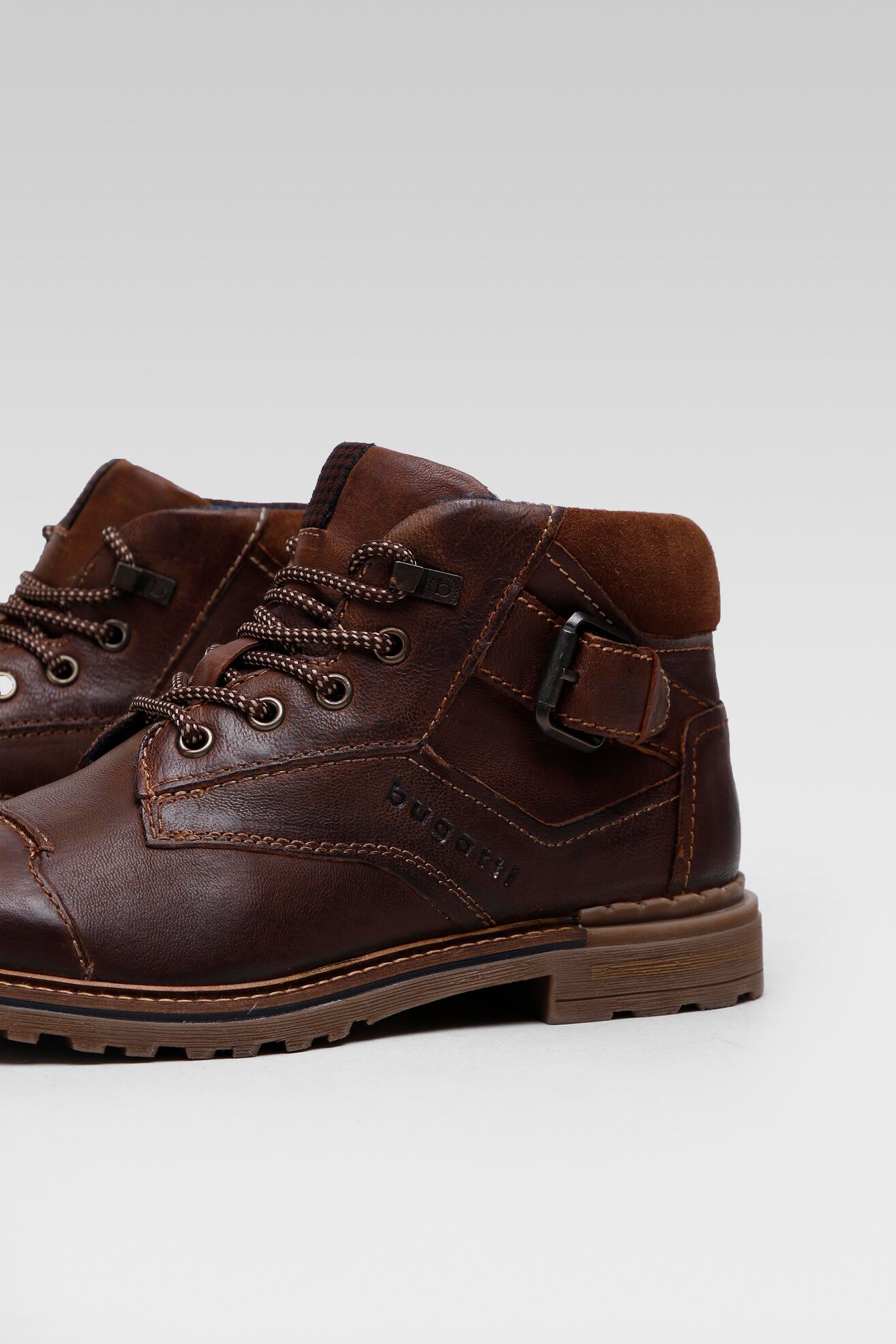 Trzewiki Bugatti 321-A0U33-3214-6363 Brązowy