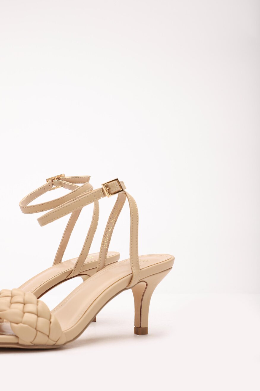 Jenny Fairy - Sandały na obcasie beżowe - 5903698384245