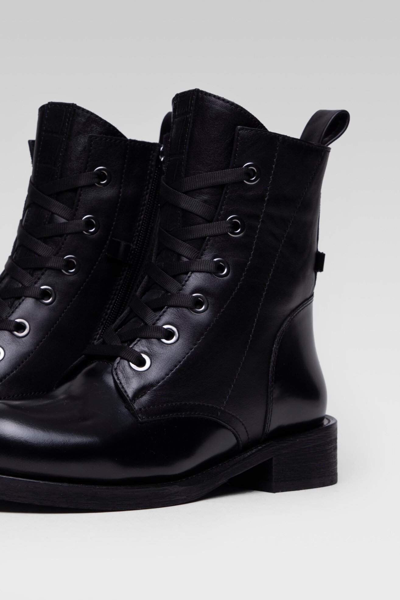 Trzewiki Gino Rossi 03-04 Czarny