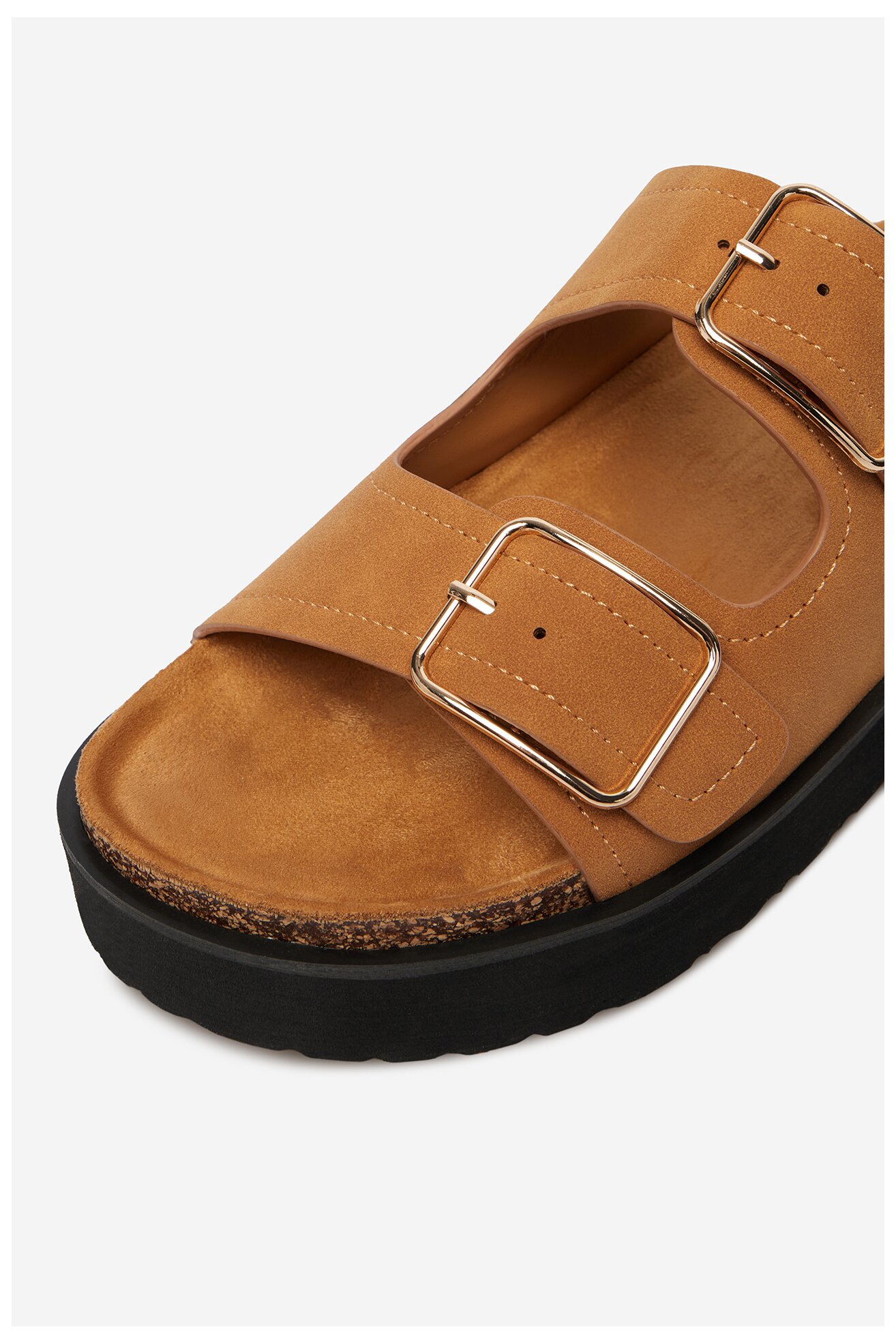 Шльопанець DeeZee CEO-LB-P2181 ВЕРБЛЮЖИЙ