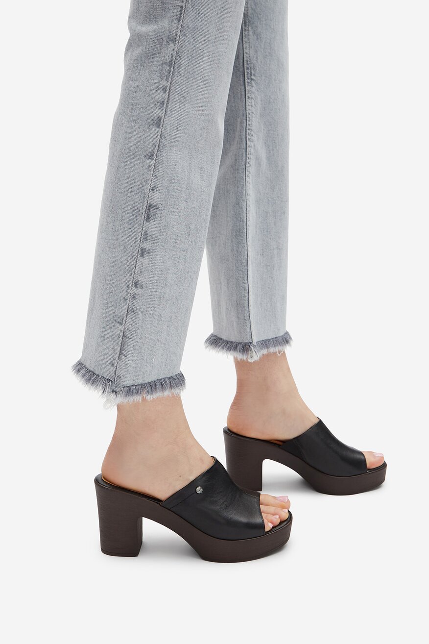 
                Lasocki - Klapki na obcasie - 5906751129111