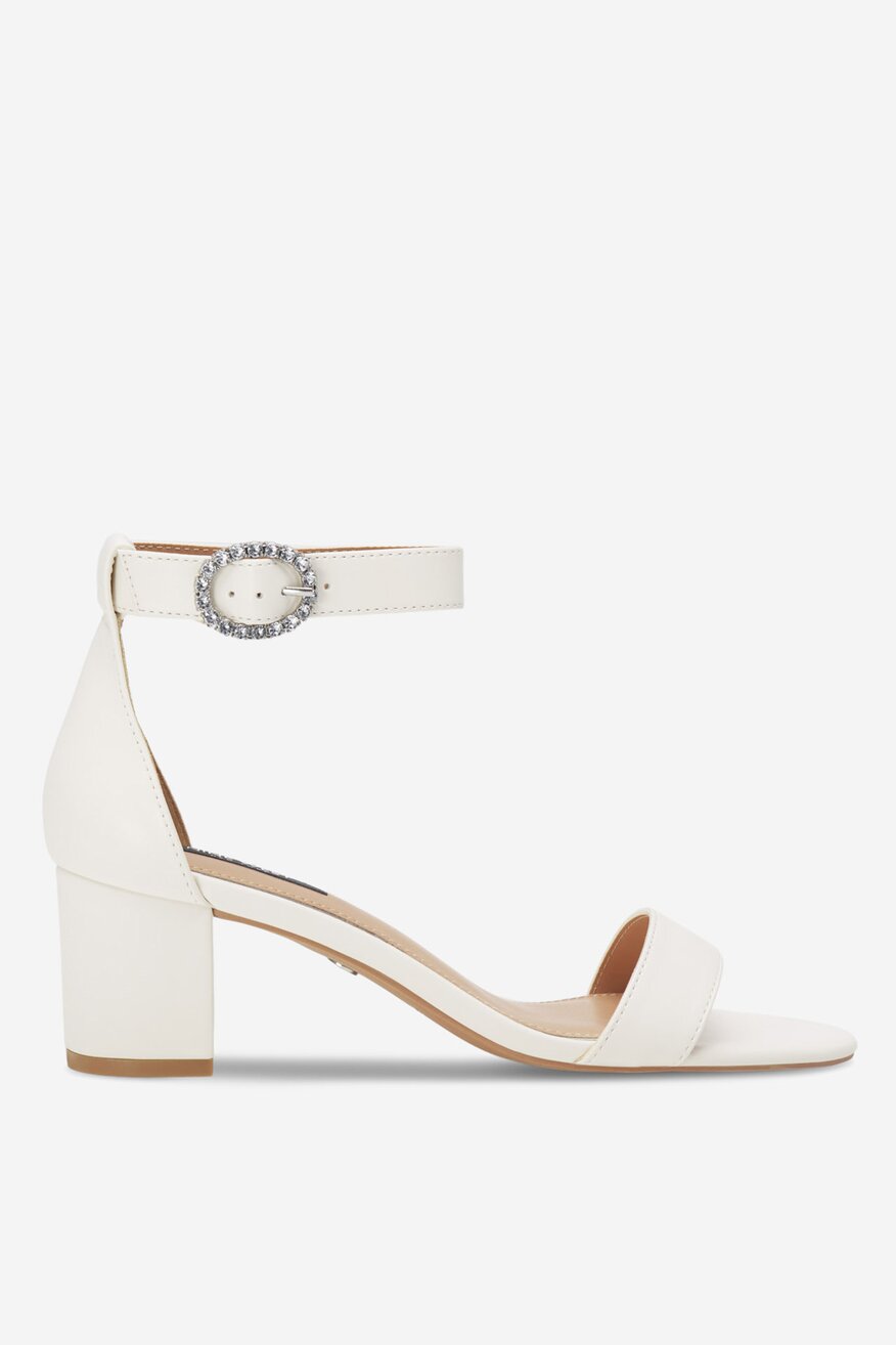 
                Szandál NINE WEST FEHÉR - 5904862339429