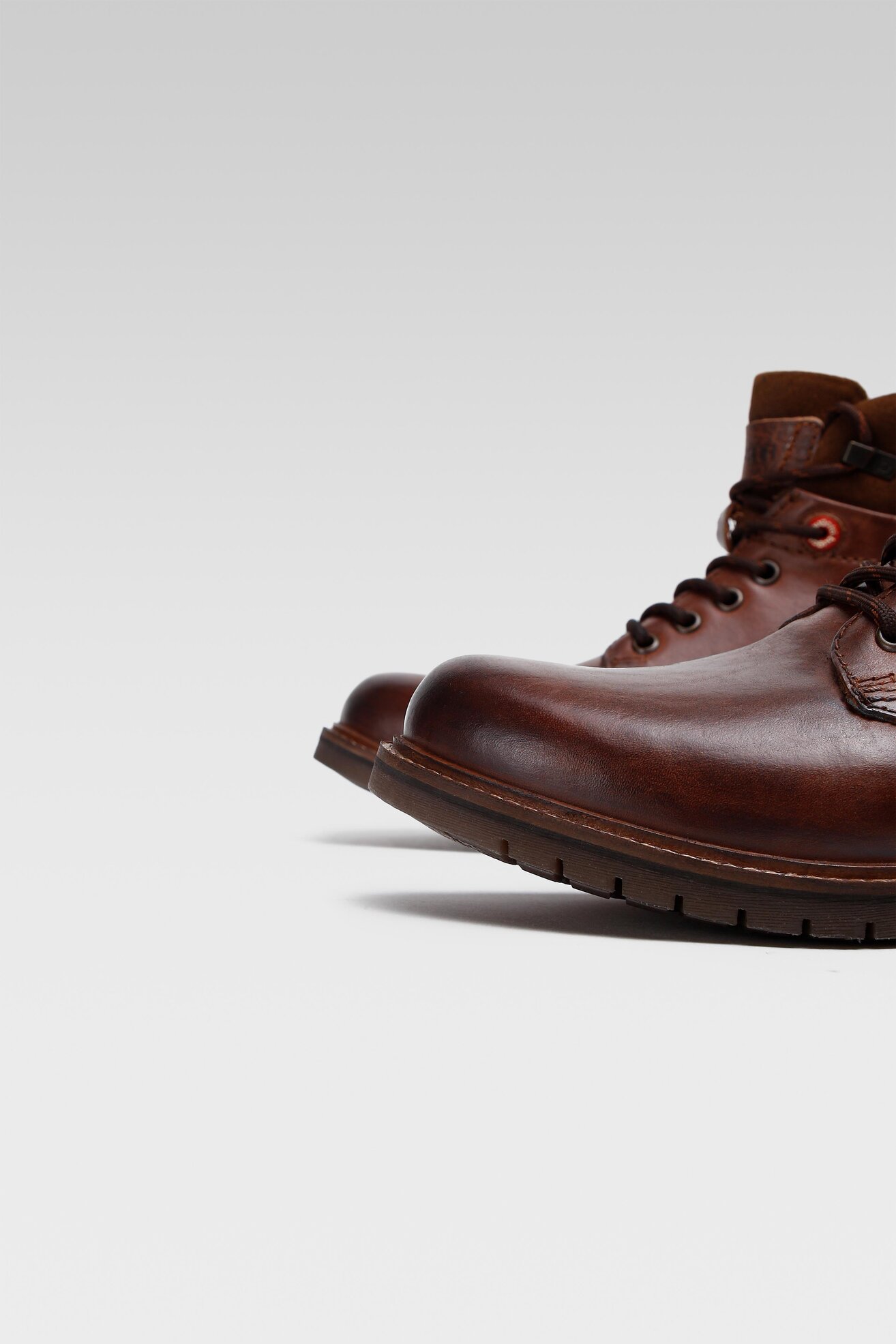 Trzewiki Bugatti 331-A5V30-1200-6000 Brązowy