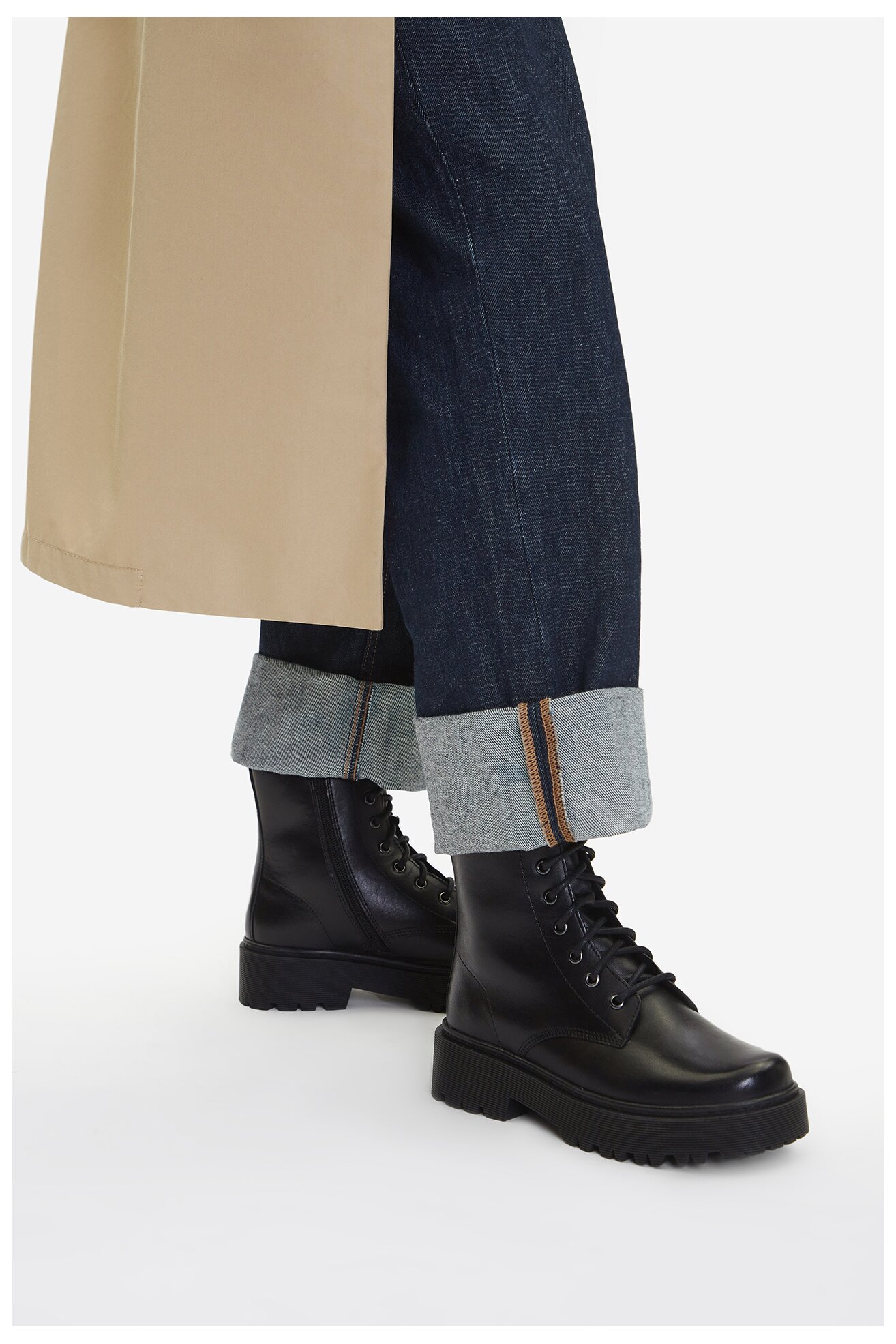 Duboke cipele Lasocki CEO-WB-ALESSIA-01 CRNA