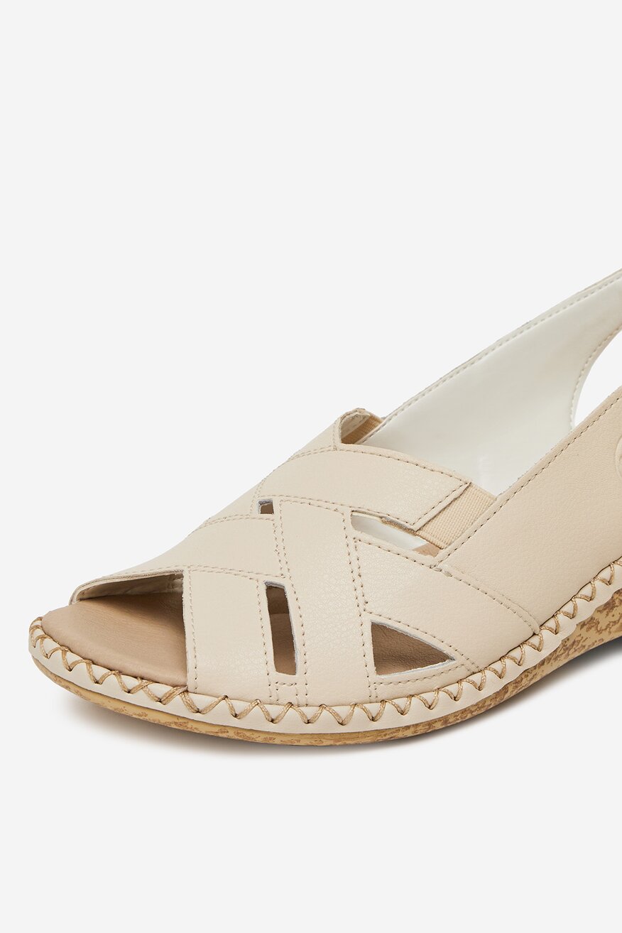 
                        Sandały Rieker CEO-66189-60 Beżowy jasny - 5906751829578