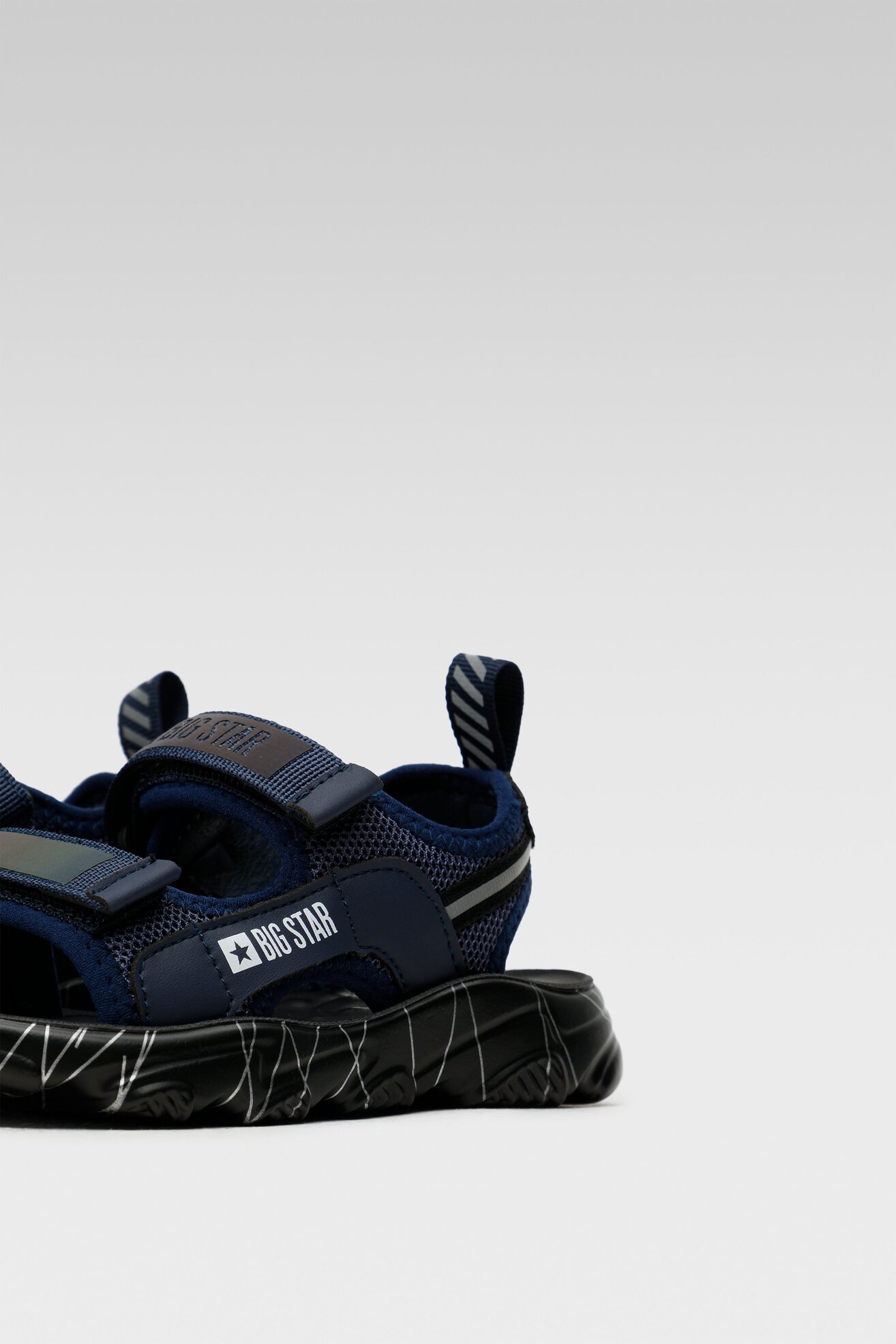 Sandały Big Star JJ374156C Granatowy