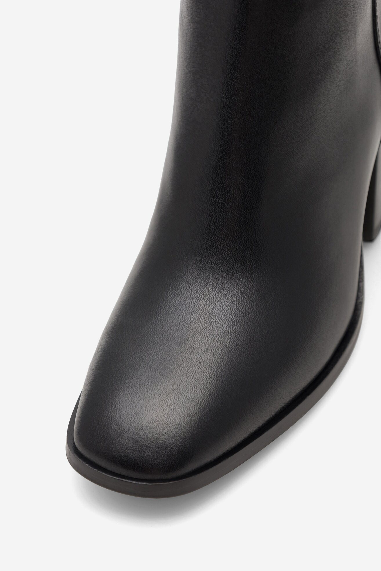 Ботильйони Gino Rossi MATERA-36733 ЧОРНИЙ