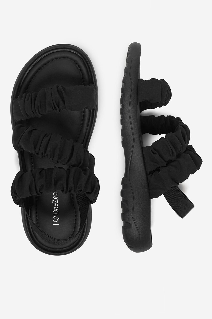 
                Sandale DeeZee CRNA - 5906751942093