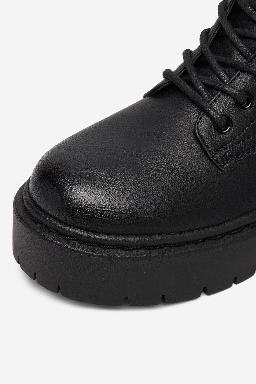 Bocanci DeeZee NEGRU - 5906751288993