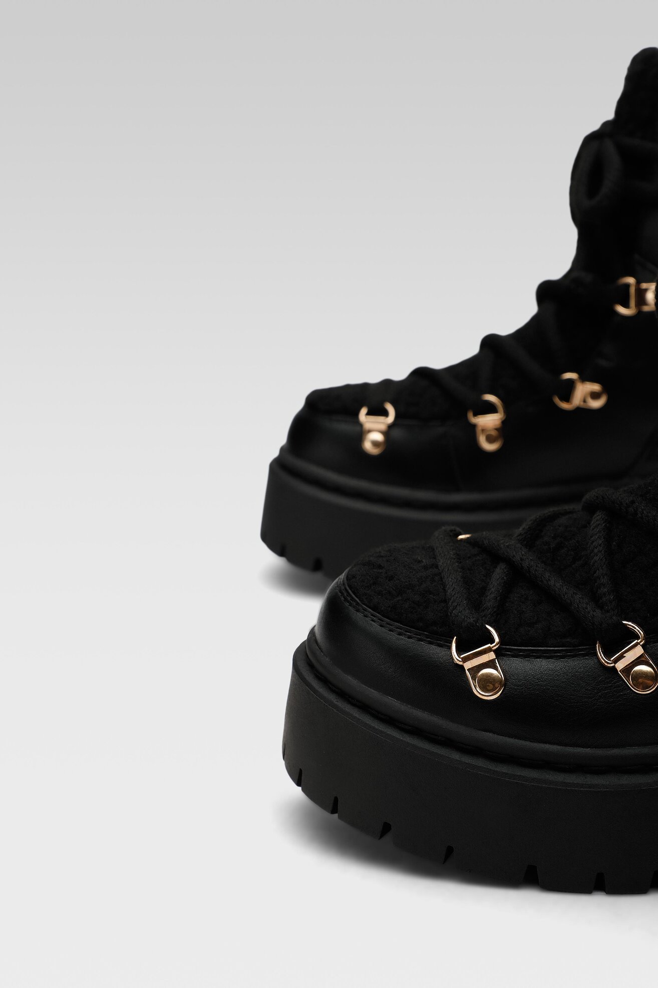 Botki DeeZee H040303-01 Czarny