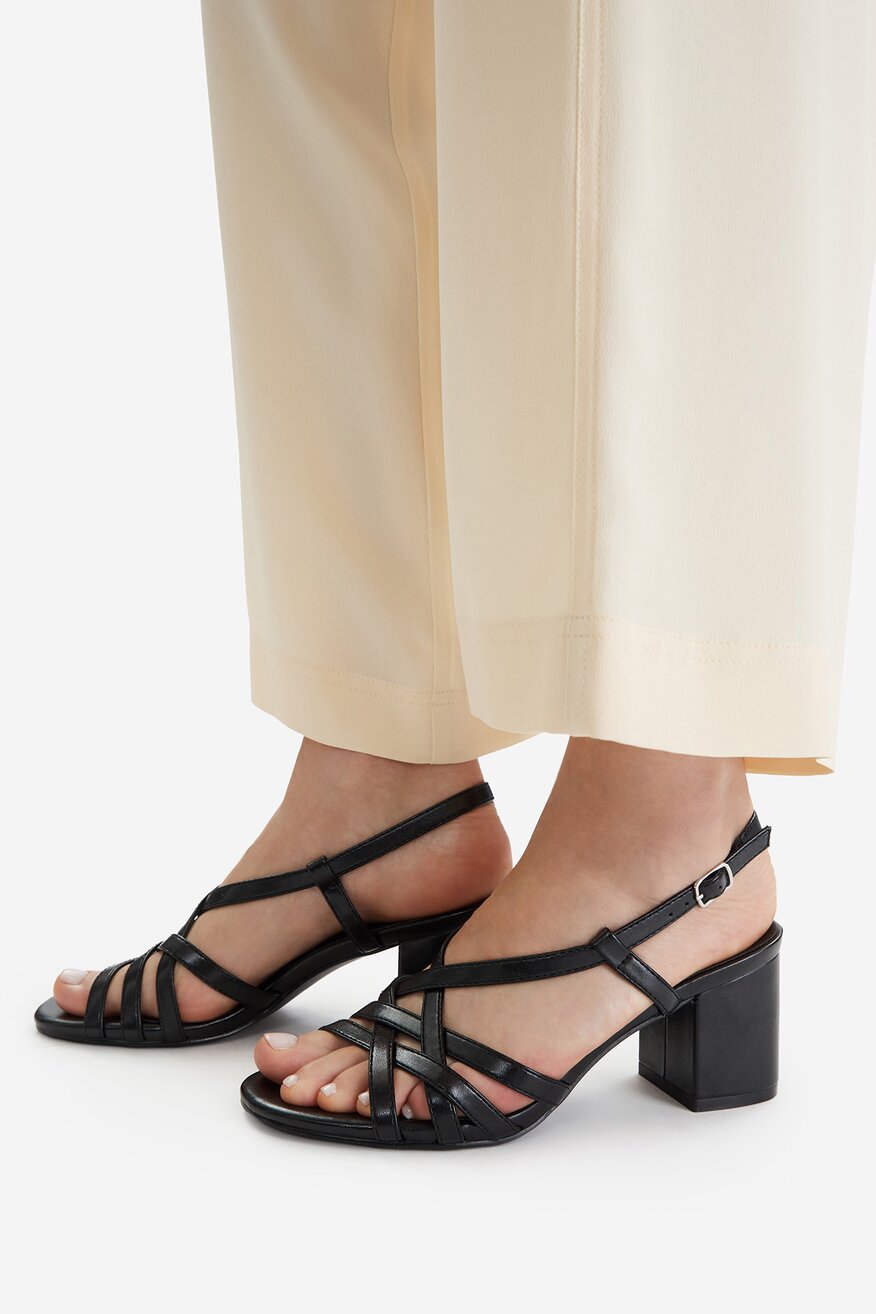 
                Jenny - Sandały - 5906751669402