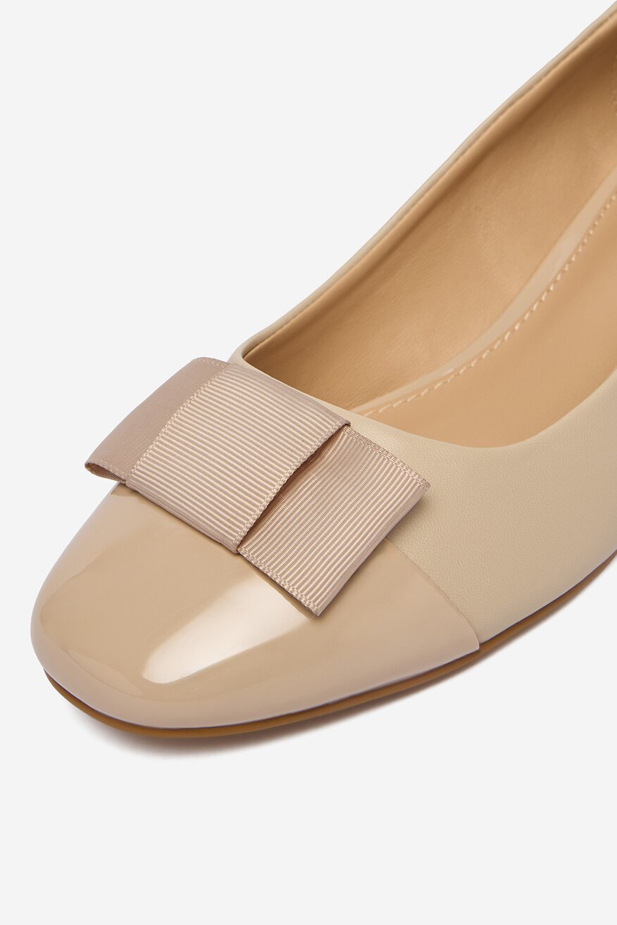 
                        Елегантни обувки Lasocki CEO-HMS19028-2 БЕЖОВ - 5906751631225