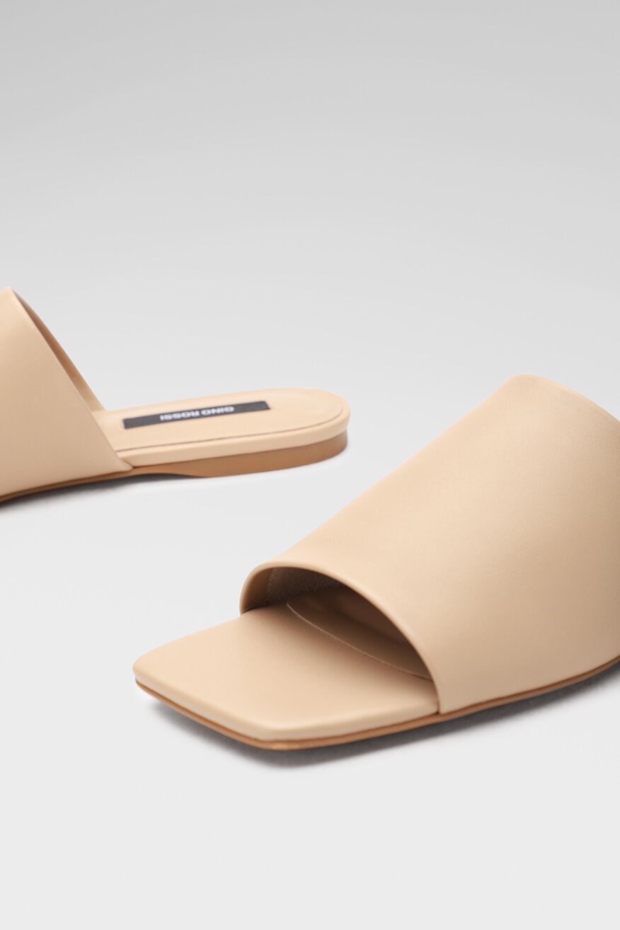 Gino Rossi - Skórzane klapki beżowe - 5903698455334