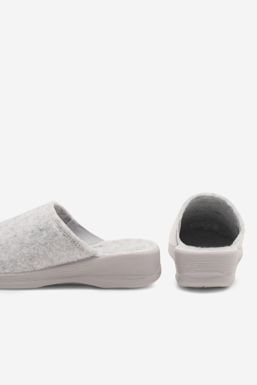 
                Капці Home&Relax СВІТЛО-СІРИЙ - 5905588085393