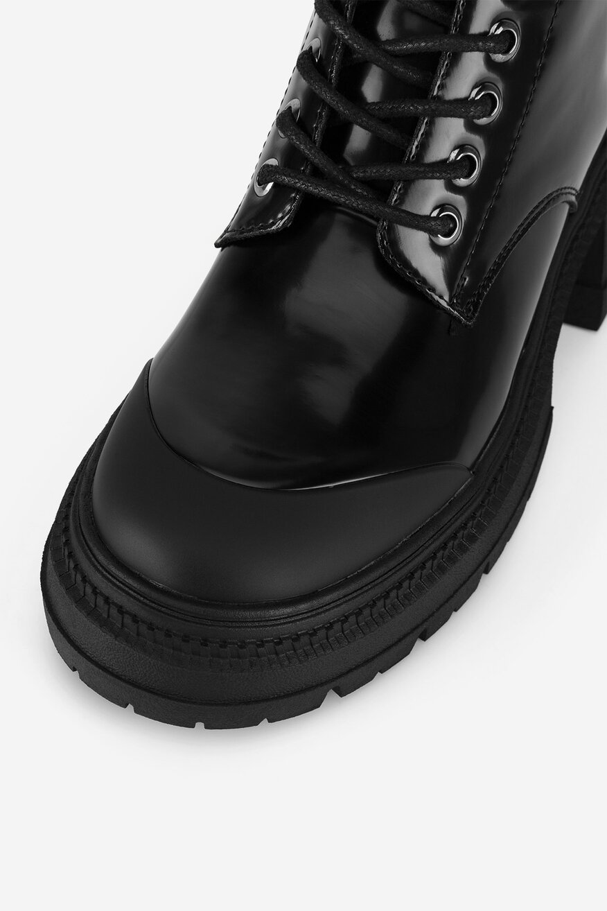 NINE WEST - Trzewiki na grubej podeszwie - 5905588943648