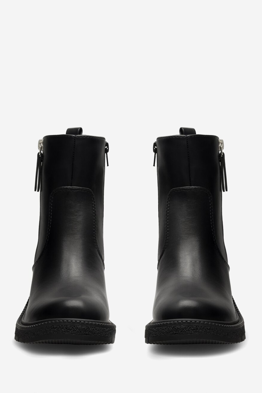 
                Боти Jenny Fairy ЧЕРЕН - 5905588042709