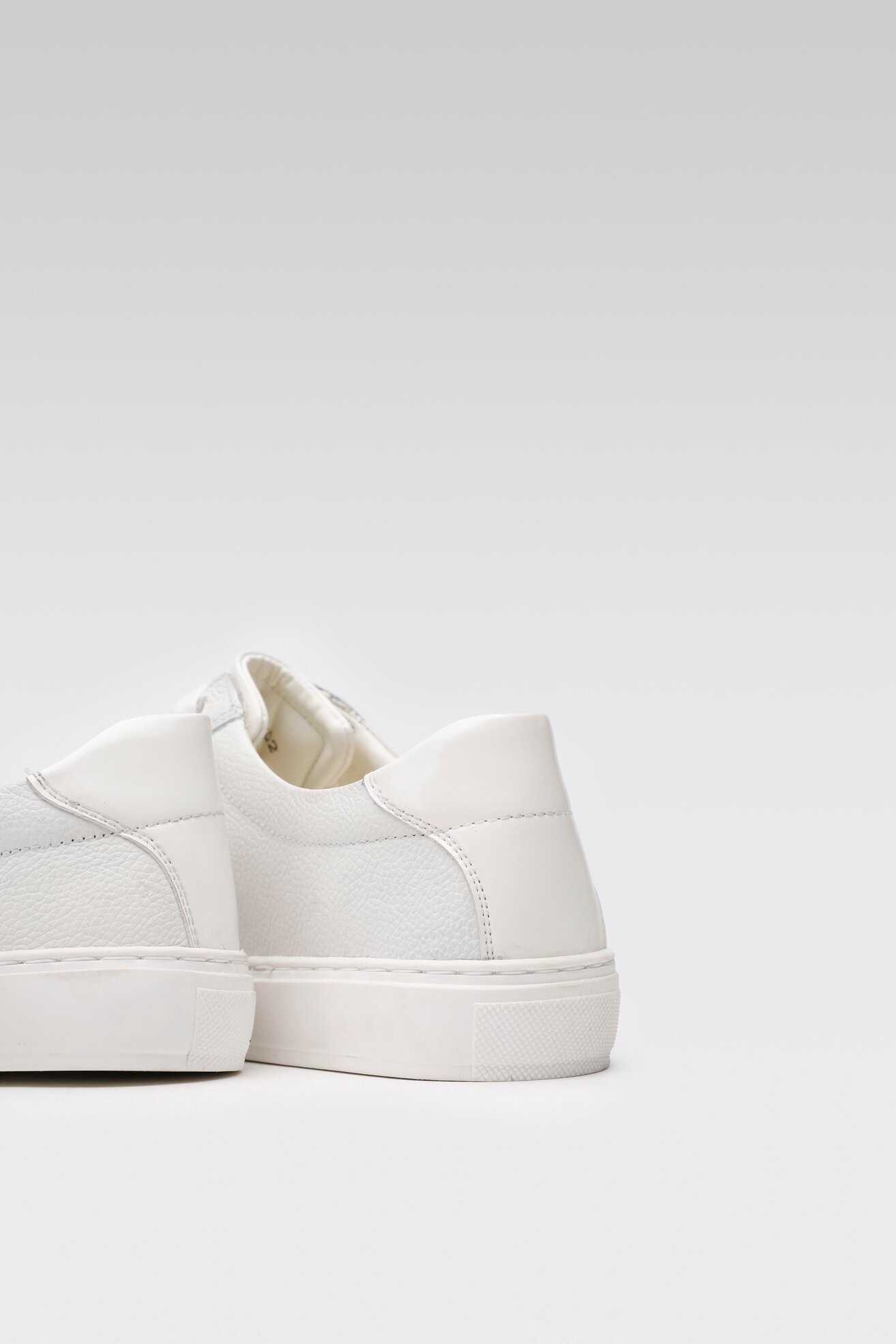 Sneakers Sarah Karen WI23-HOLLAND-01 Biały