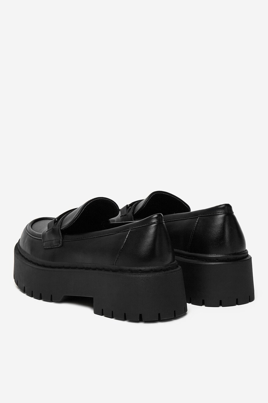 
                DeeZee - Loafersy - 5906751066416