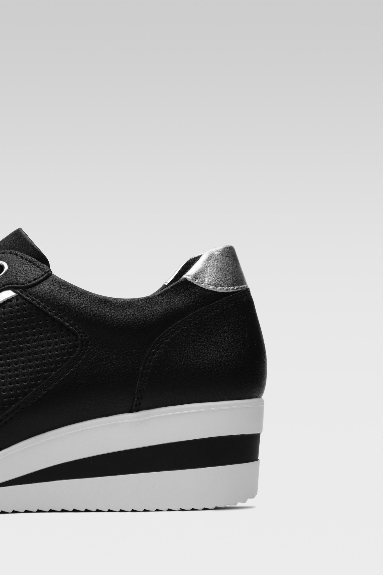 Напівчеревик Clara Barson WYL1711-20 ЧОРНИЙ