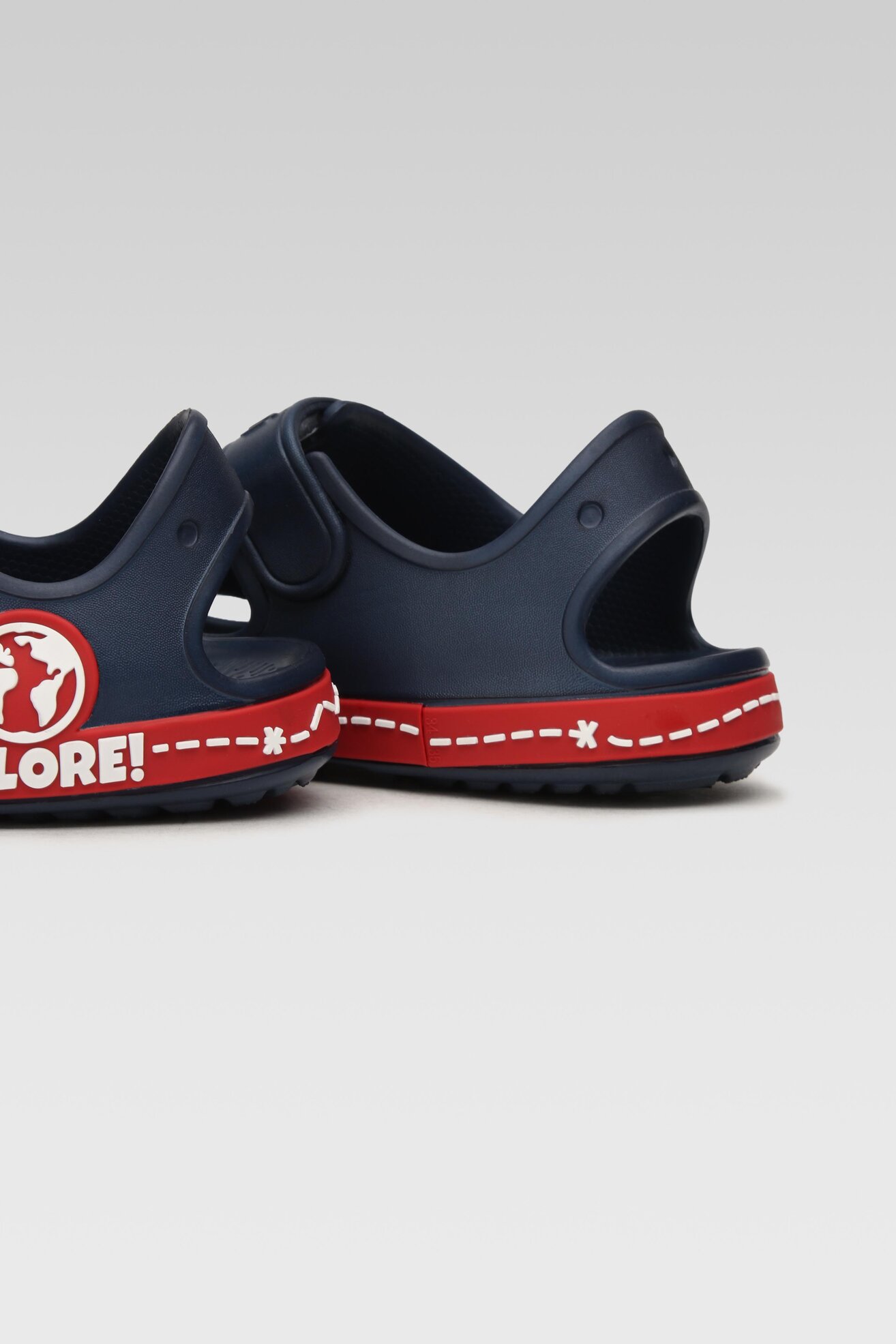 Sandały Coqui 8862-407-2109. Granatowy