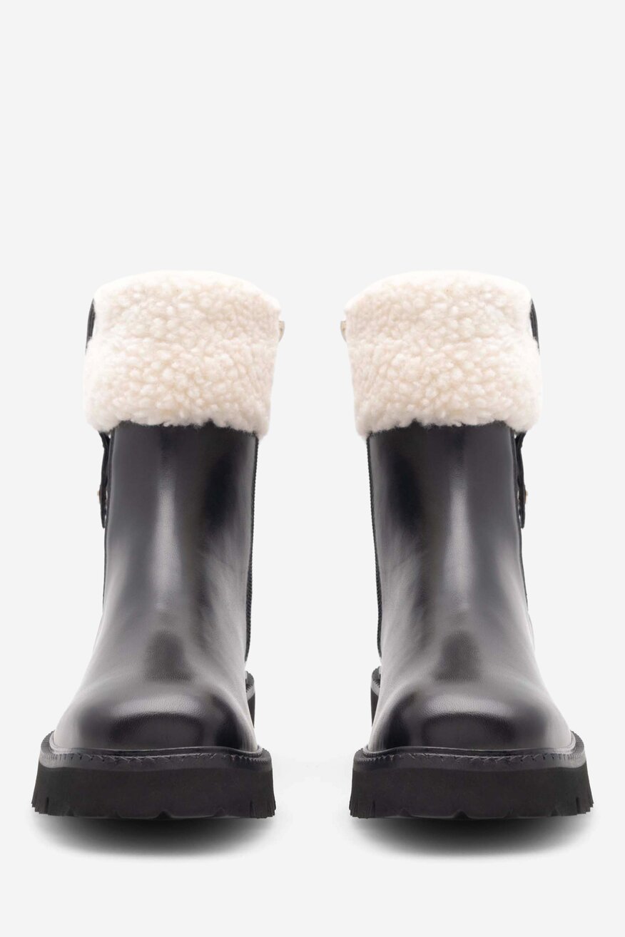 
                Боти Badura ЧЕРЕН - 5905588101352