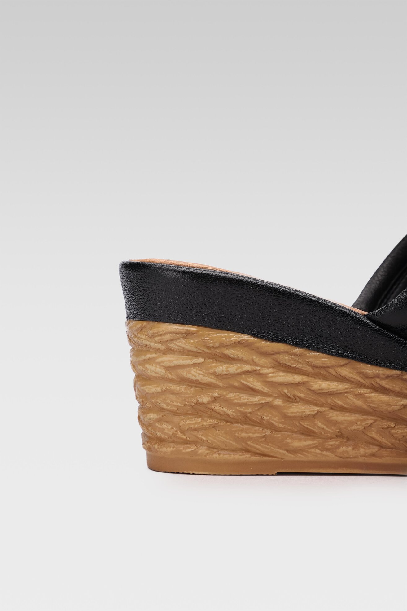 Klapki Lasocki WI16-2247-01 Czarny