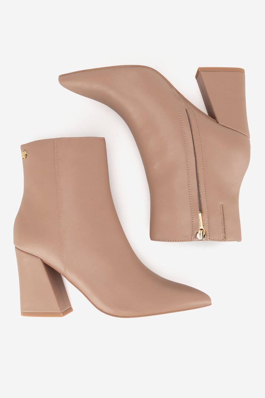 
                Kotníková obuv NINE WEST BÉŽOVÁ - 5906751394335