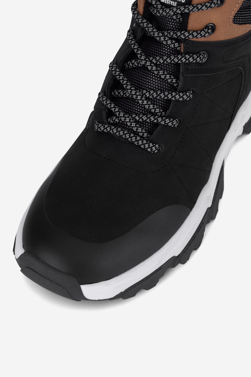 
                Csizma Action Boy FEKETE - 5905588817376