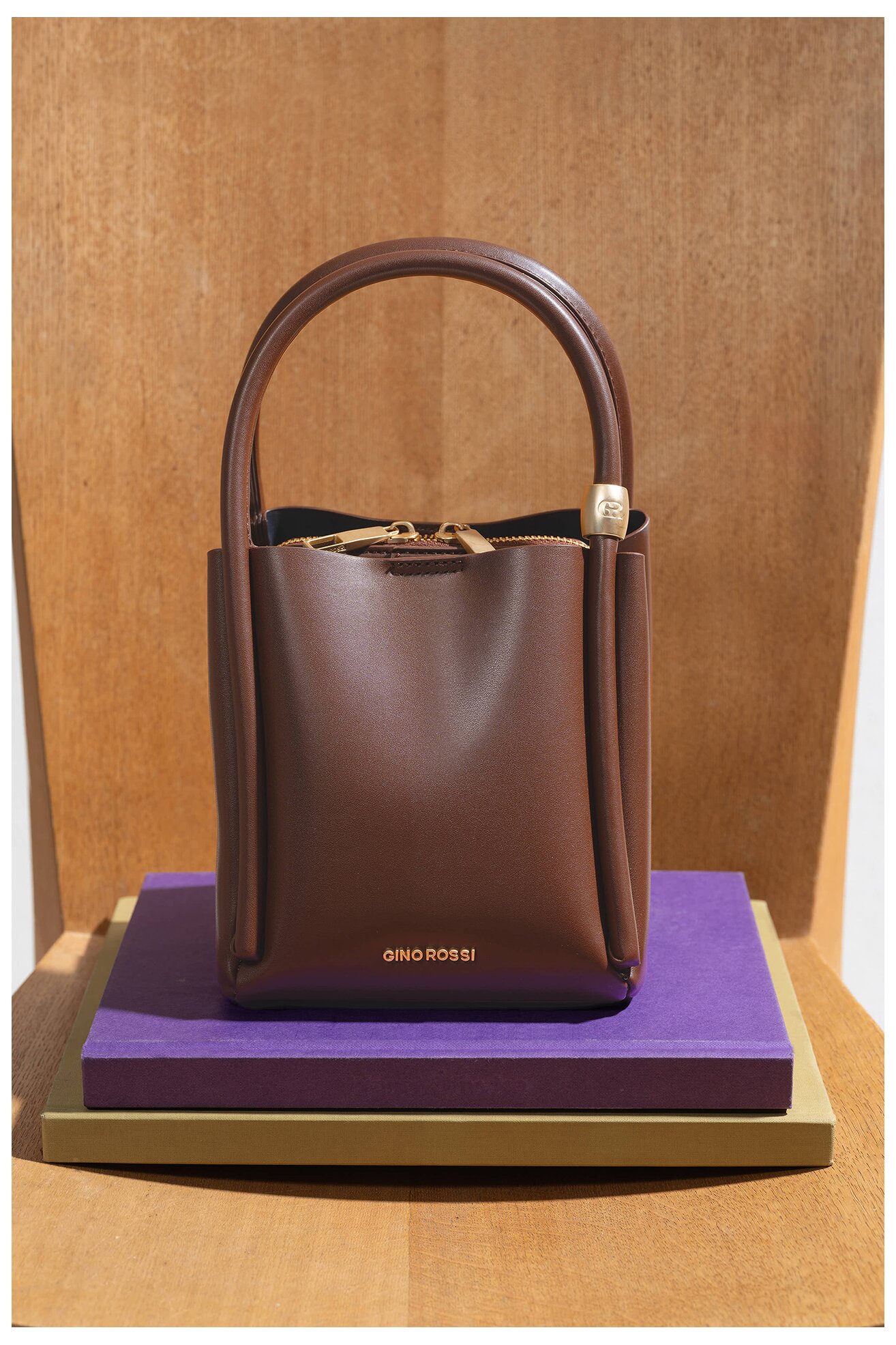 Kézitáska Gino Rossi CEO-SADE-LX10152 BARNA