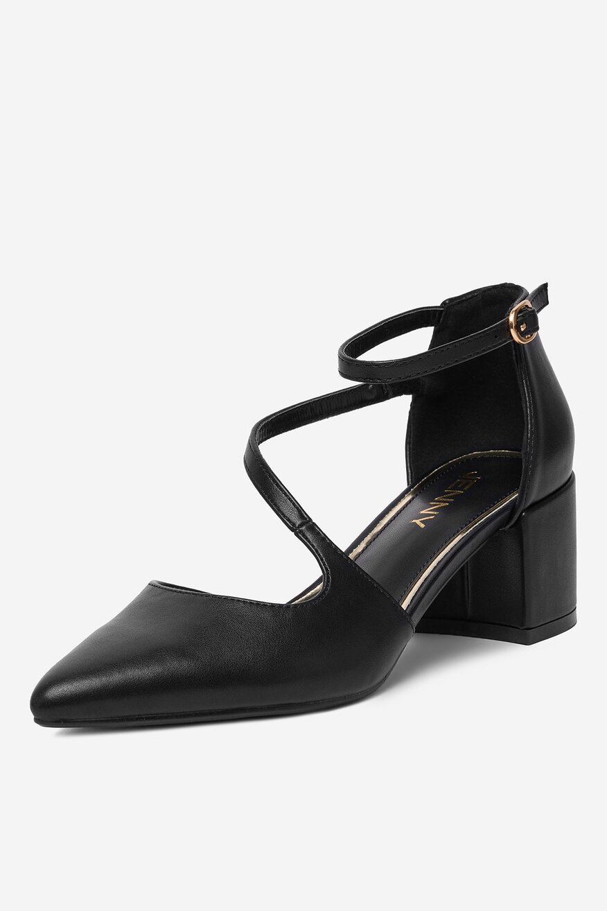 
                Körömcipő Jenny FEKETE - 5906751712207