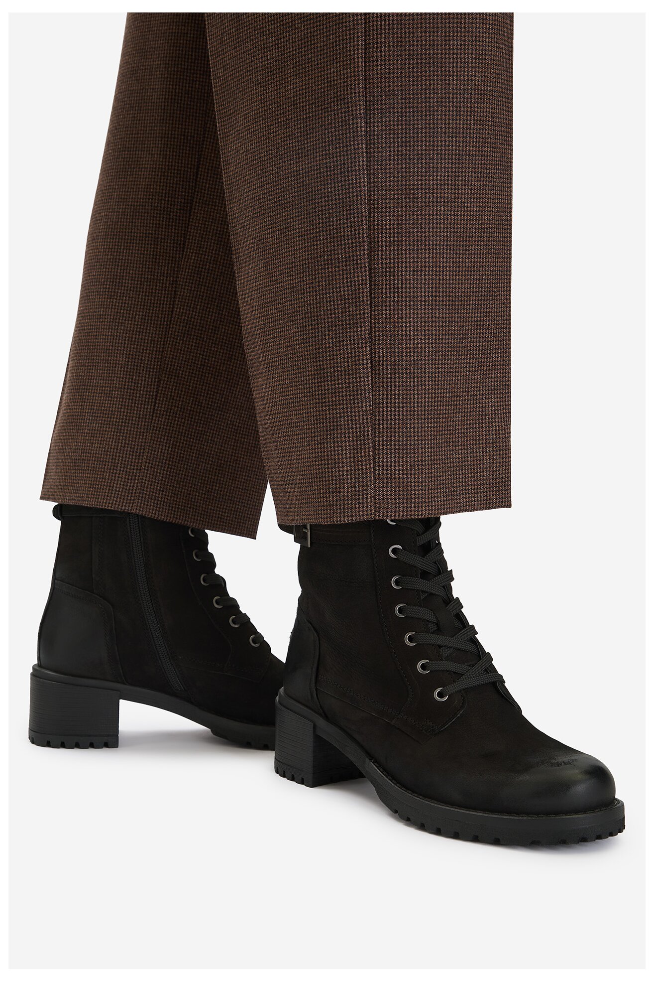 Черевики Lasocki CEO-WI23-TR24-05 ЧОРНИЙ