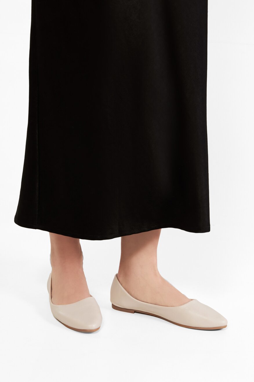 
                Балетки Jenny БЕЖЕВИЙ - 5903698725369