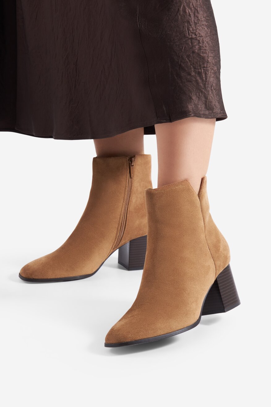 
                Jenny Fairy - Botki na słupku - 5905588846819