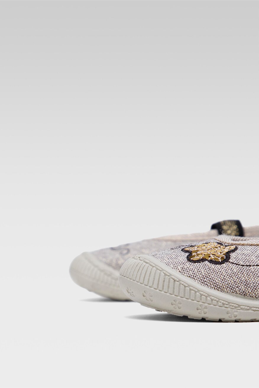 
                MB - Kapcie z printem złote - 5904248153588