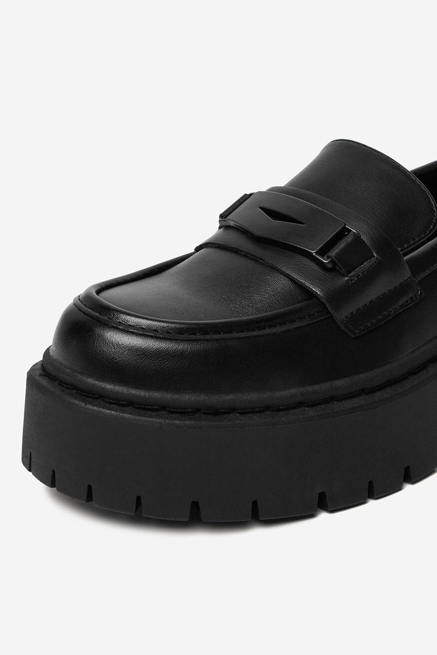 
                DeeZee - Loafersy - 5906751066416