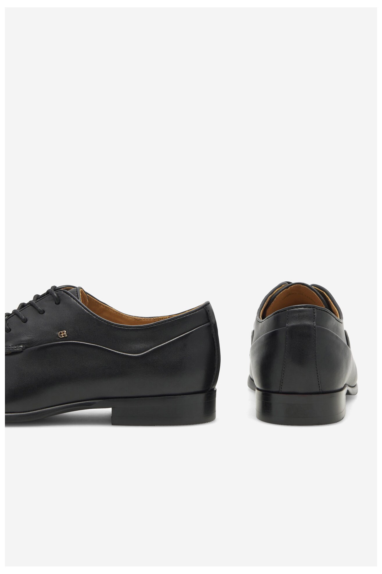 Półbuty Gino Rossi GIULIO-01 124AM Czarny