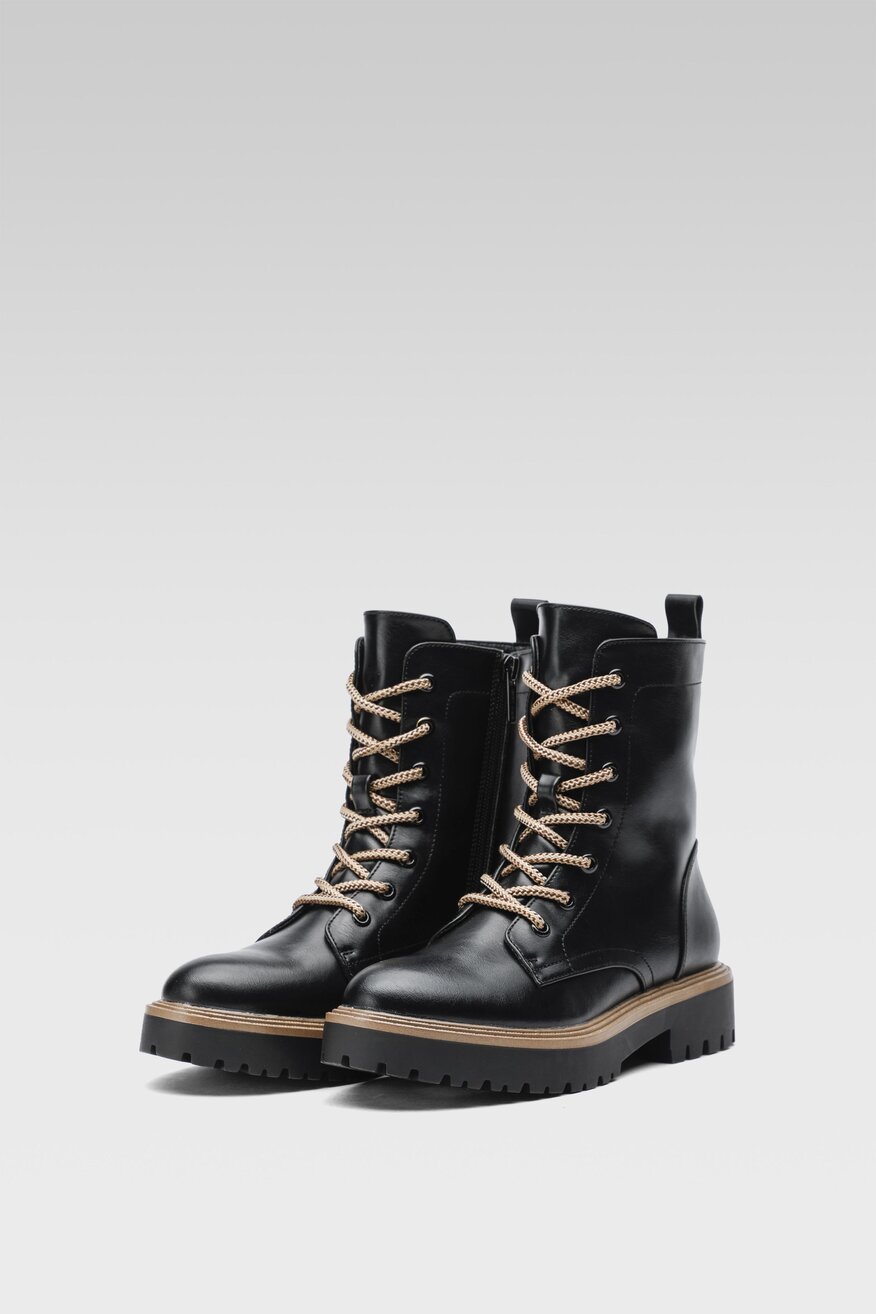 
                Боти Jenny Fairy ЧЕРЕН - 5904862245867