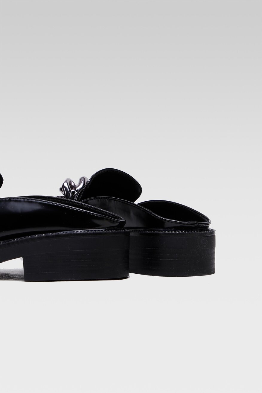 
                Jenny Fairy - Mule na grubej podeszwie - 5904248681128