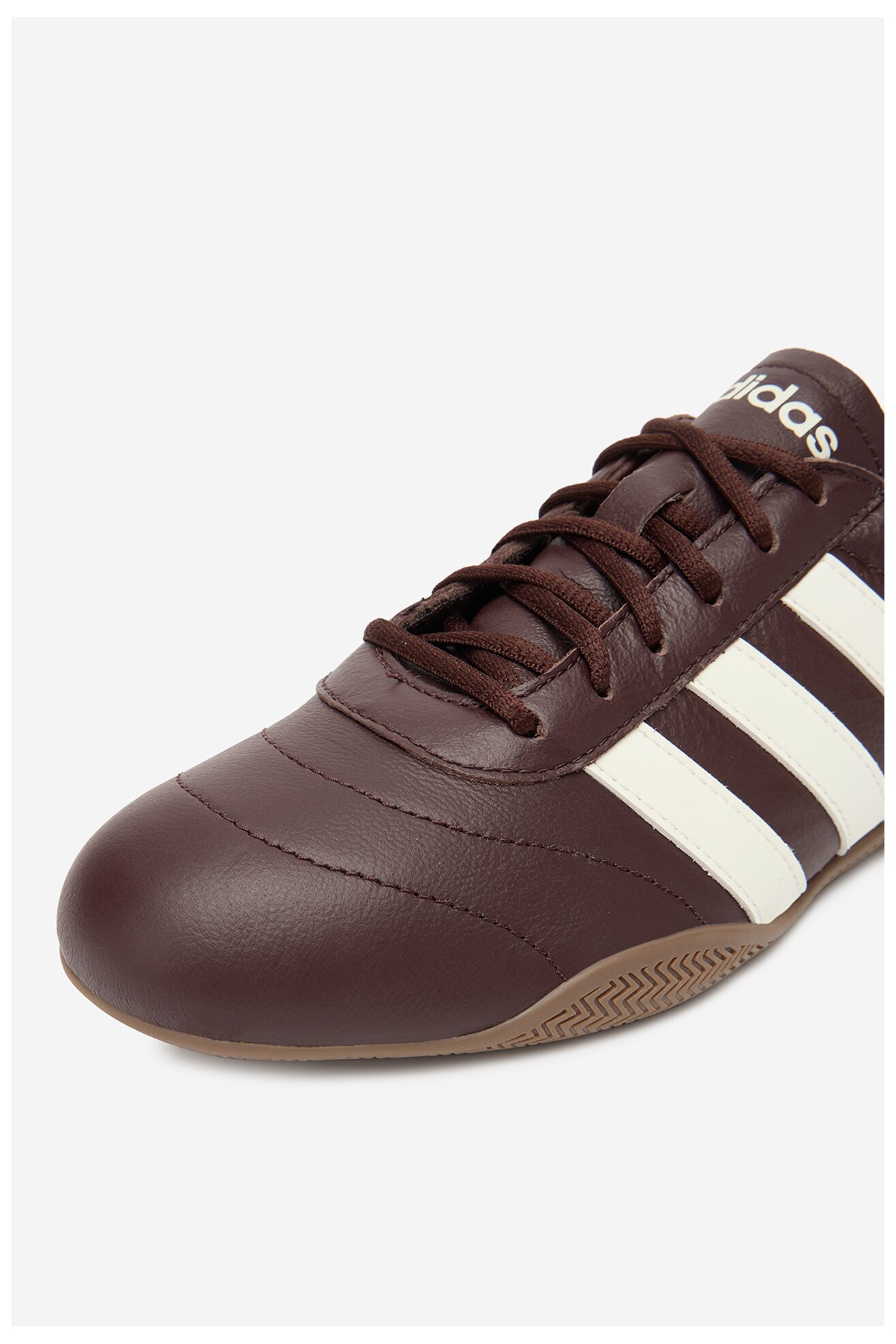 Спортни обувки adidas GRAND COURT LO JQ9680 КАФЯВ