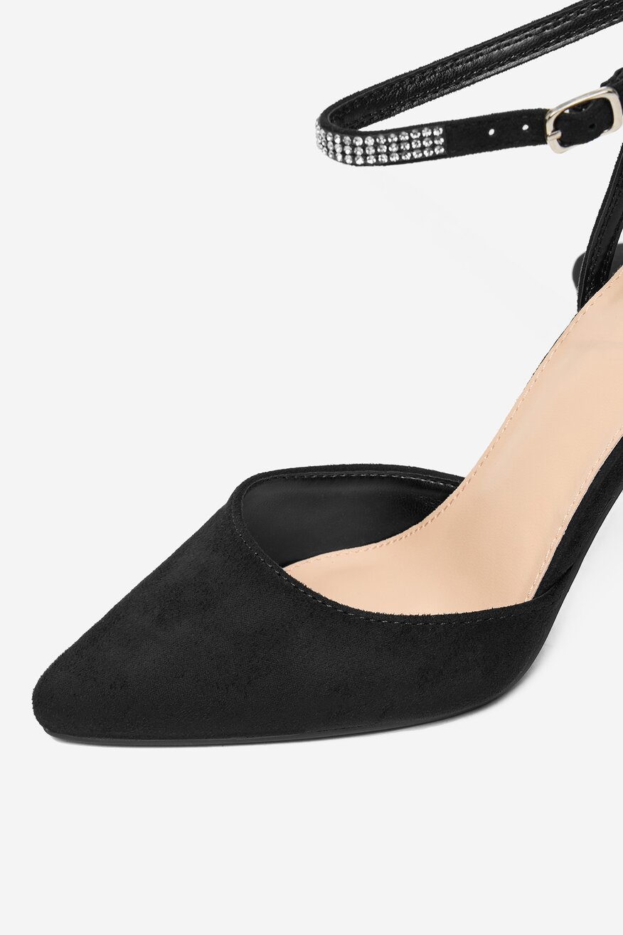 
                DeeZee - Czółenka na słupku - 5906751309018