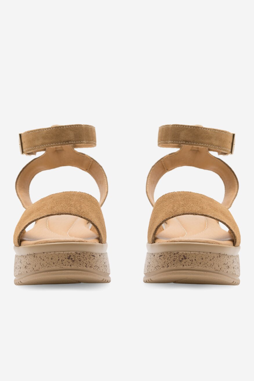 
                Сандалі Lasocki ВЕРБЛЮЖИЙ - 5904862824840