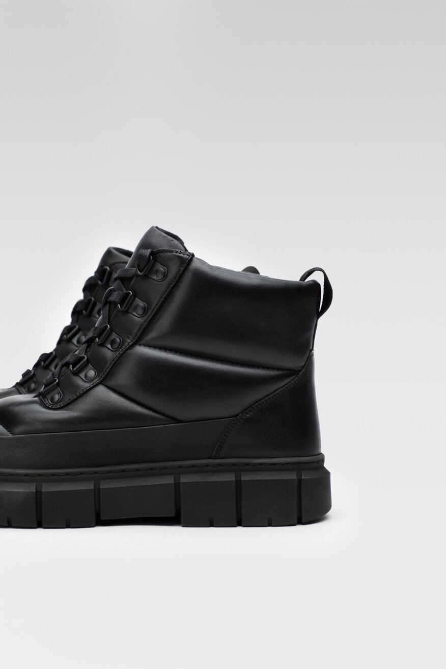 
                Lasocki - Skórzane trzewiki czarne - 5904862448732