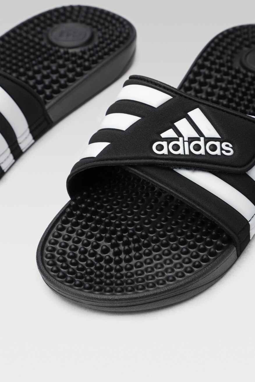
                adidas - Klapki basenowe czarne - 5903698744834