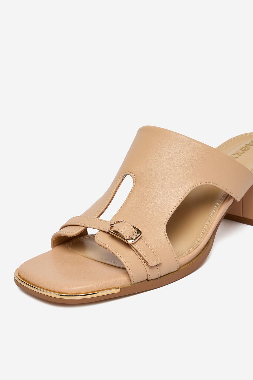 
                Шльопанець Mexx БЕЖЕВИЙ - 5906751874189