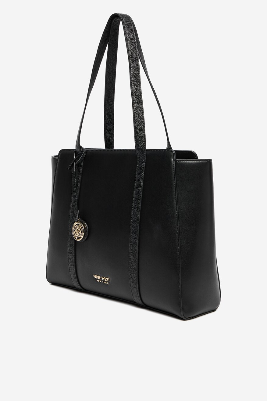 
                Дамска чанта NINE WEST ЧЕРЕН - 5906751397107